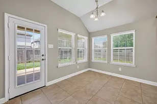 2000 Water Trace Ct, Richmond, TX 77469 - Photo 10