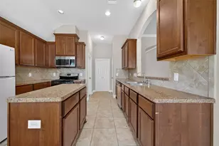 2000 Water Trace Ct, Richmond, TX 77469 - Photo 12