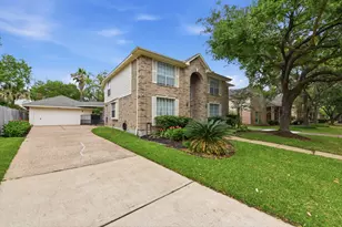 3810 Canary Grass Ln, Houston, TX 77059 - Photo 6