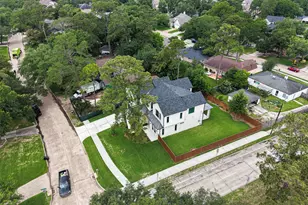 14002 Woodthorpe Ln, Houston, TX 77079 - Photo 44