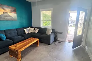 2811 Ave Q 1/2, Galveston, TX 77550 - Photo 34