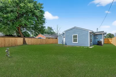 6622 Moss Rose Street, Houston, TX 77087 - Photo 40