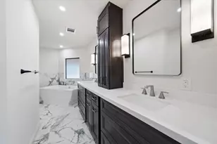 2519 Tannehill Dr, Houston, TX 77008 - Photo 12