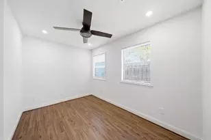 2519 Tannehill Dr, Houston, TX 77008 - Photo 16