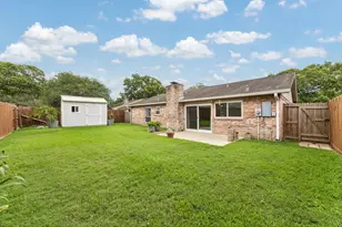 16407 Brookford Dr, Houston, TX 77059 - Photo 24
