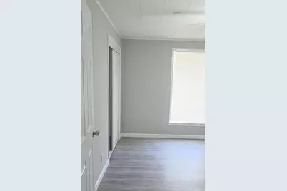 407 E Homan Street, Baytown, TX 77520 - Photo 30