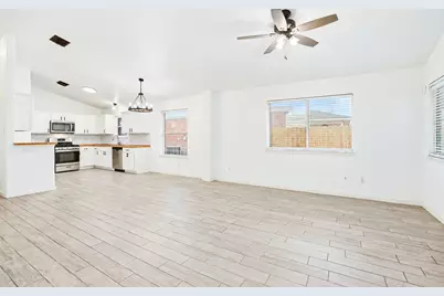 3227 Amber Meadow Dr, Katy, TX 77449 - Photo 14