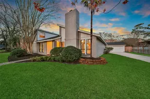 2306 Pleasant Creek Dr, Houston, TX 77345 - Photo 4