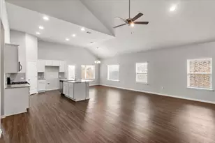 4309 Buffalo Ford Ct Ct, Georgetown, TX 78628 - Photo 4