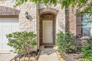 30125 Prairie Creek Ct, Brookshire, TX 77423 - Photo 2