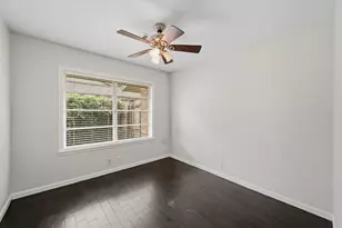 2206 Ansbury Dr, Houston, TX 77018 - Photo 2