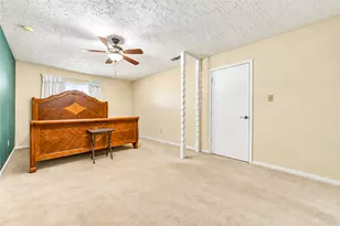 10403 Huntington Point Dr, Houston, TX 77099 - Photo 18