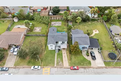 1901 Bayou Homes Drive, Galveston, TX 77551 - Photo 40