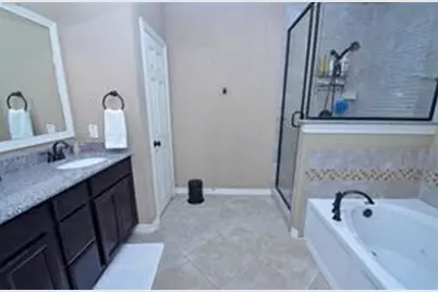 6323 Falling Briar Lane, Sugar Land, TX 77479 - Photo 4