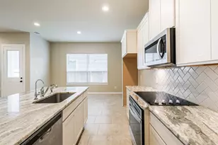 11005 Cres Light Way, Houston, TX 77043 - Photo 4