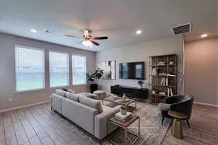 24811 Crimson Pine Dr, Houston, TX 77336 - Photo 4