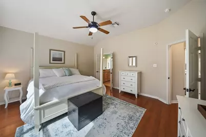122 W Russet Grove Circle, The Woodlands, TX 77384 - Photo 18