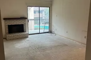 5001 Lamonte Ln, Houston, TX 77092 - Photo 4