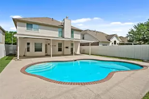 12031 Piney Bend Dr, Tomball, TX 77375 - Photo 4