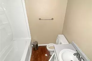 5410 Bungalow Ln, Houston, TX 77048 - Photo 6