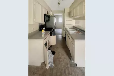 5410 Bungalow Lane, Houston, TX 77048 - Photo 8