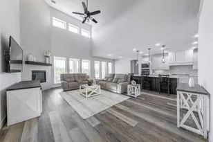 28818 Ember Crest Ln, Fulshear, TX 77441 - Photo 4