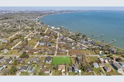 127 Dwire Drive, La Porte, TX 77571 - Photo 6