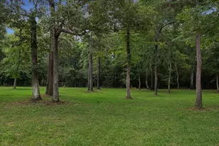 10897 Lake Forest Dr, Conroe, TX 77384 - Photo 48