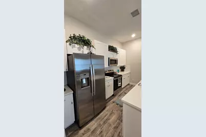 26307 Oak Ridge Dr #1203, The Woodlands, TX 77380 - Photo 8
