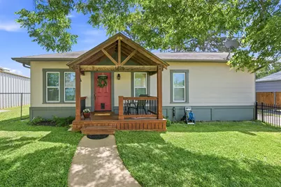 1726 13th Street, Hempstead, TX 77445 - Photo 2