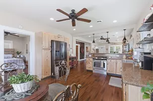 1726 13th St, Hempstead, TX 77445 - Photo 10