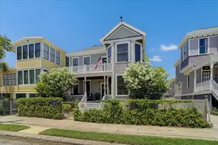 3024 Ave O 1/2, Galveston, TX 77550 - Photo 2