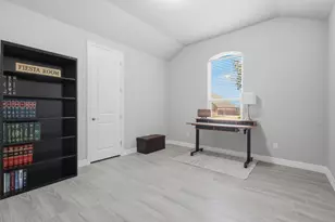 30523 Setterfeld Cir, Fair Oaks Ranch, TX 78015 - Photo 30