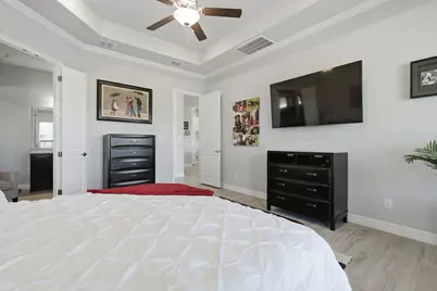 30523 Setterfeld Circle, Fair Oaks Ranch, TX 78015 - Photo 20