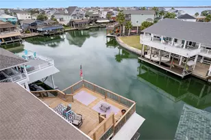 1114 Tiki Dr, Tiki Island, TX 77554 - Photo 38