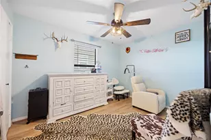 1114 Tiki Dr, Tiki Island, TX 77554 - Photo 18