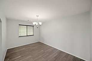 2910 Halcyon Time Trail, Houston, TX 77045 - Photo 12