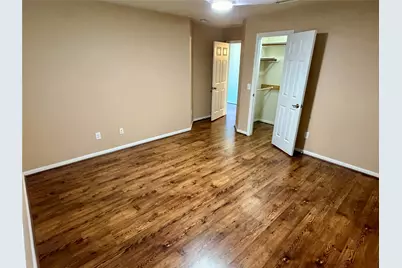6315 S Wintersage Lane, Houston, TX 77066 - Photo 6