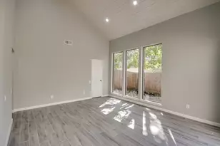 923 Cranberry Hill Ct, Houston, TX 77079 - Photo 38