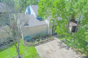 923 Cranberry Hill Ct, Houston, TX 77079 - Photo 2
