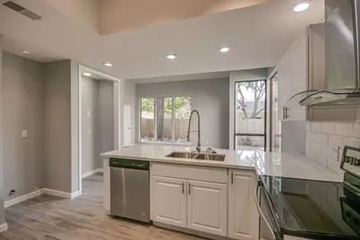 923 Cranberry Hill Court, Houston, TX 77079 - Photo 16