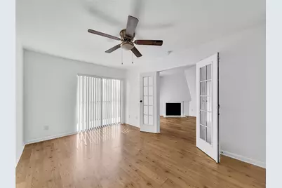 10075 Westpark Drive #9, Houston, TX 77042 - Photo 6