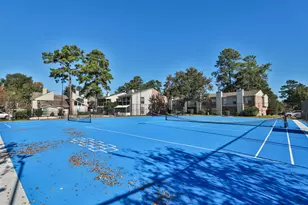 17401 Red Oak Dr, Houston, TX 77090 - Photo 34