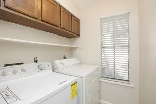 17401 Red Oak Dr, Houston, TX 77090 - Photo 18