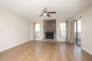 17401 Red Oak Dr, Houston, TX 77090 - Photo 6