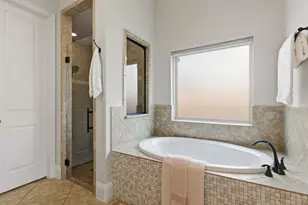13211 Pkwy Meadows Dr, Houston, TX 77077 - Photo 24