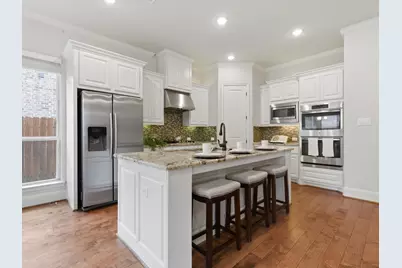 13211 Parkway Meadows Drive, Houston, TX 77077 - Photo 12