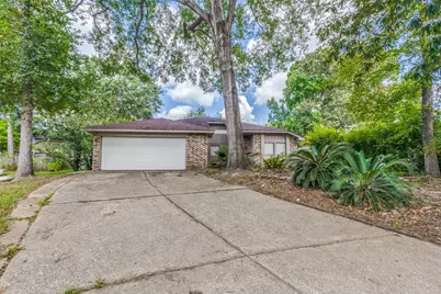 2803 Parkwood Manor Drive, Houston, TX 77339 - Photo 1
