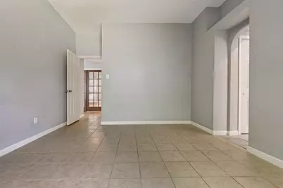 2803 Parkwood Manor Drive, Houston, TX 77339 - Photo 14
