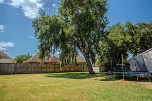 57 N Calla Lily Ct, Lake Jackson, TX 77566 - Photo 42